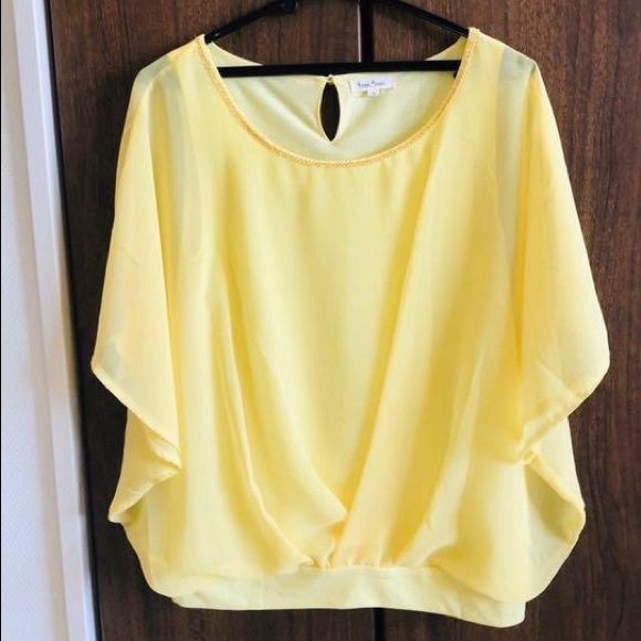 Tops - Kaftan style Top - Brand New!